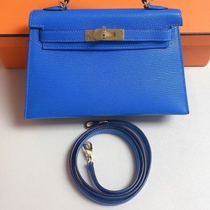 Meet your Posher, Lala